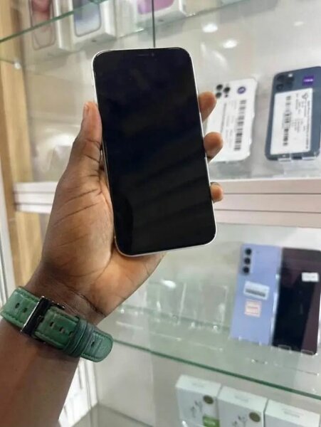 iPhone XR élégant Blanc