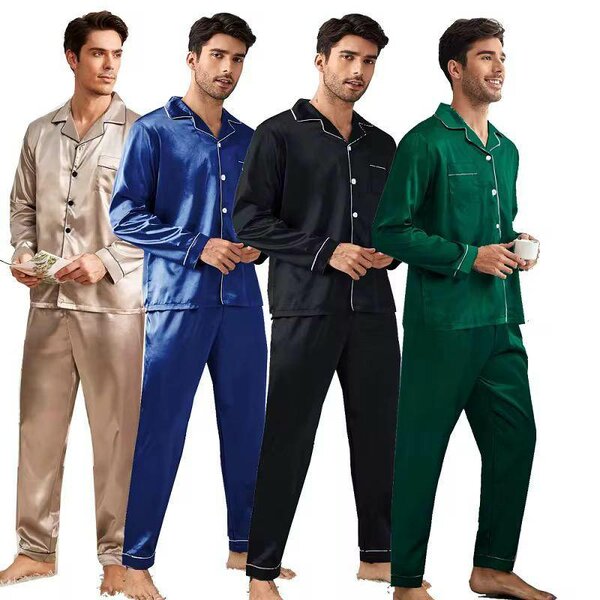 Pyjamas en satin chic