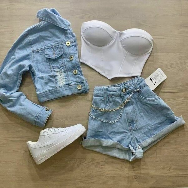 JEANS WITH TOP