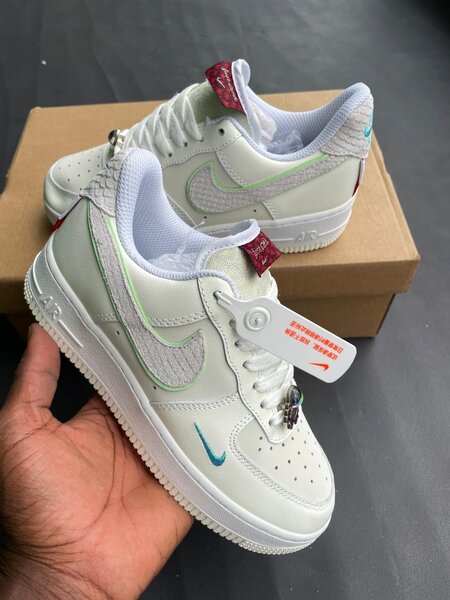Baskets blanches en cuir