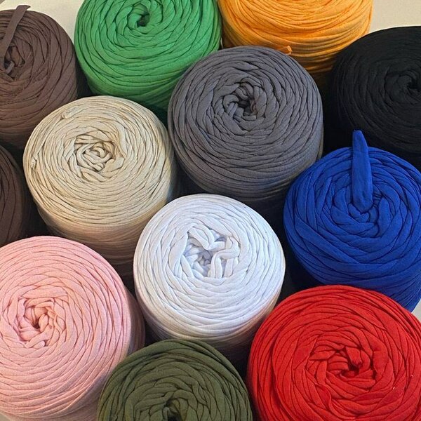 Coton à tricoter multicolore