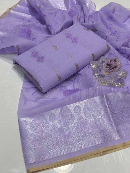 Ladies suit