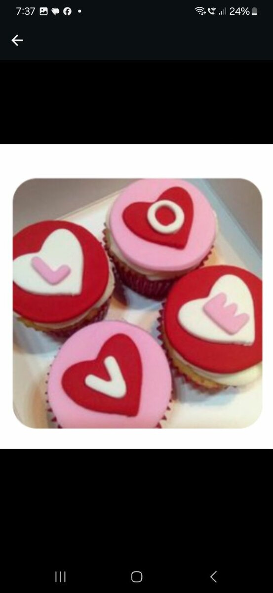 Customised cupcakes