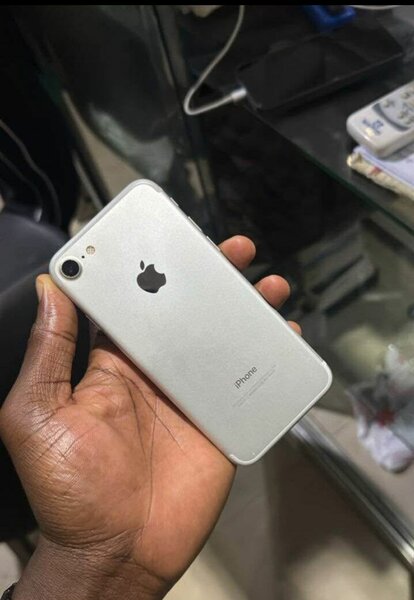 iPhone 7 Argent Débloqué