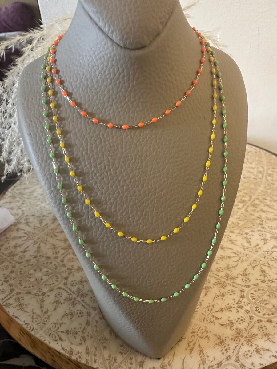 Colliers bohèmes multicolores