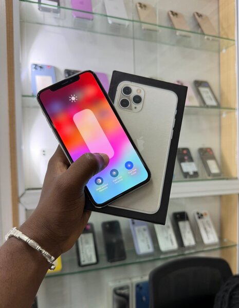 iPhone 11 Pro 64 Giga Argent