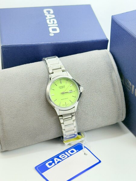 Montre Casio Femme Élégante