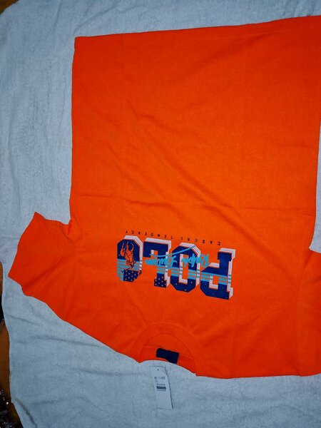 T-shirt orange Polo graphique