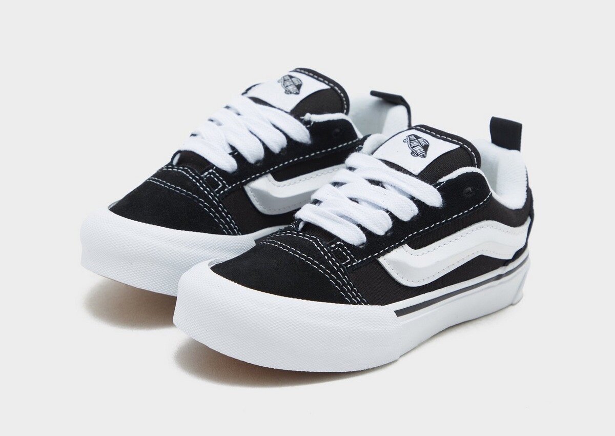 Chaussures enfant style rétro