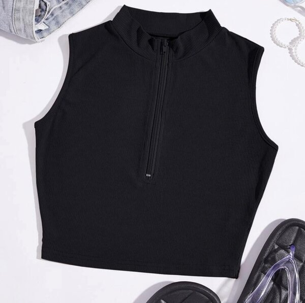 Top court sans manches noir