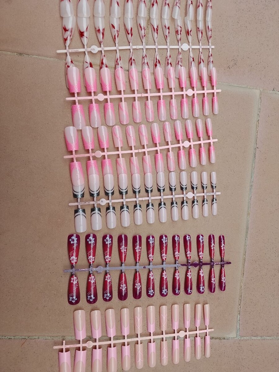 Kit de Faux Ongles Décorés