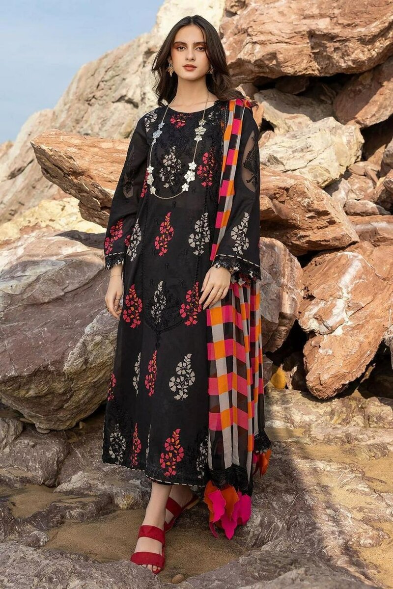 Digital lawn print 3 pc unsatich dc free
