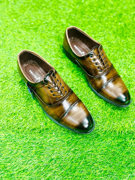 Dress shoes