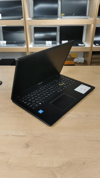 Asus.