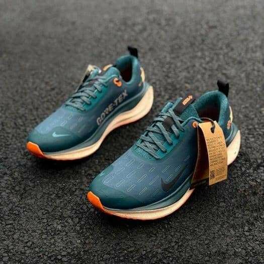 Nike cor-tex