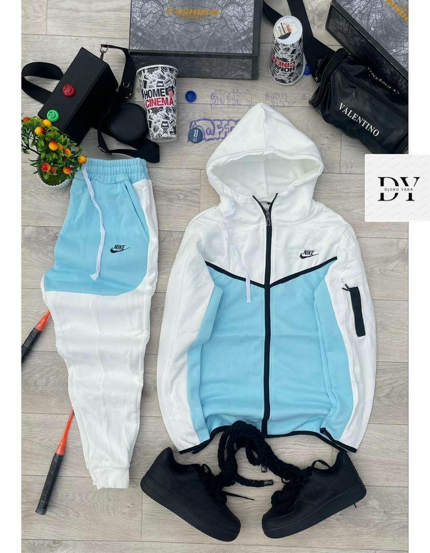 Ensemble de survêtement Nike