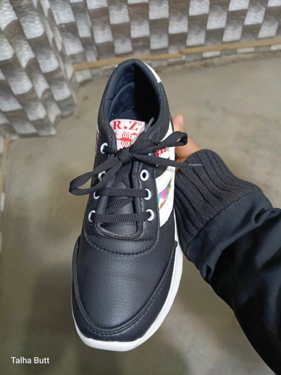 Sneakers