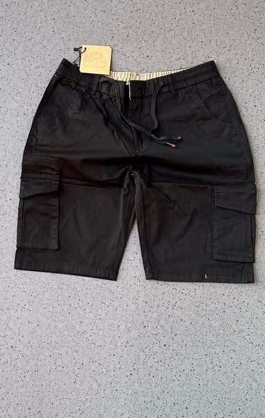 Khaki side pockets