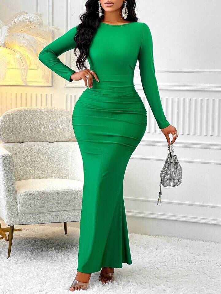 Robe Émeraude Longue Élégante