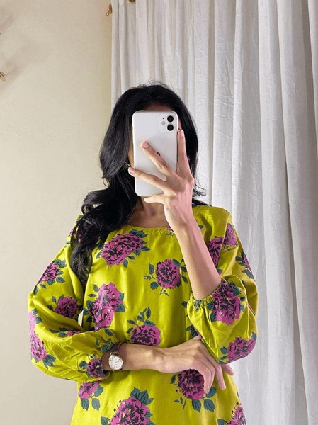 Women dress