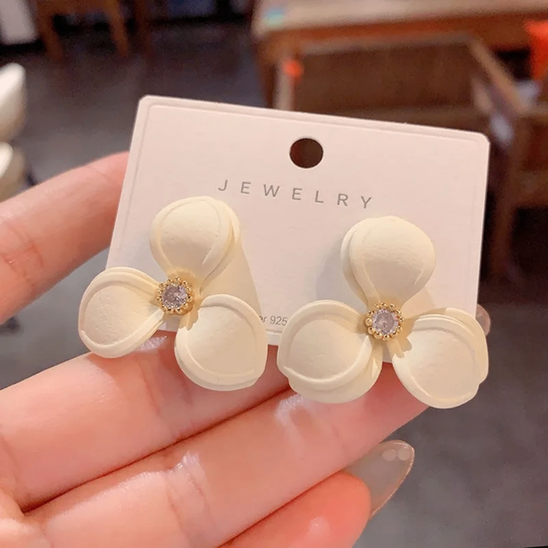 Boucles d'oreilles florales argent