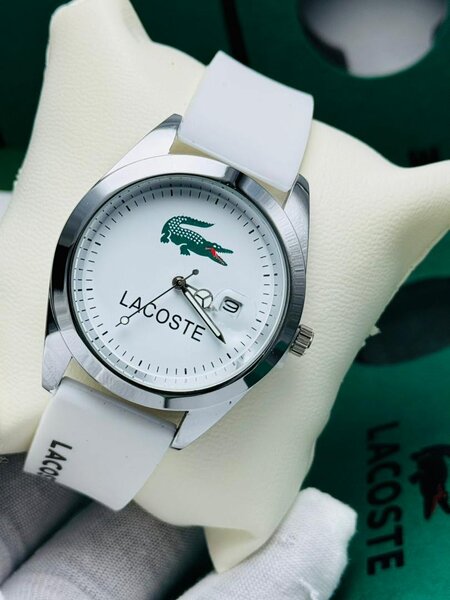 Montre Lacoste élégante