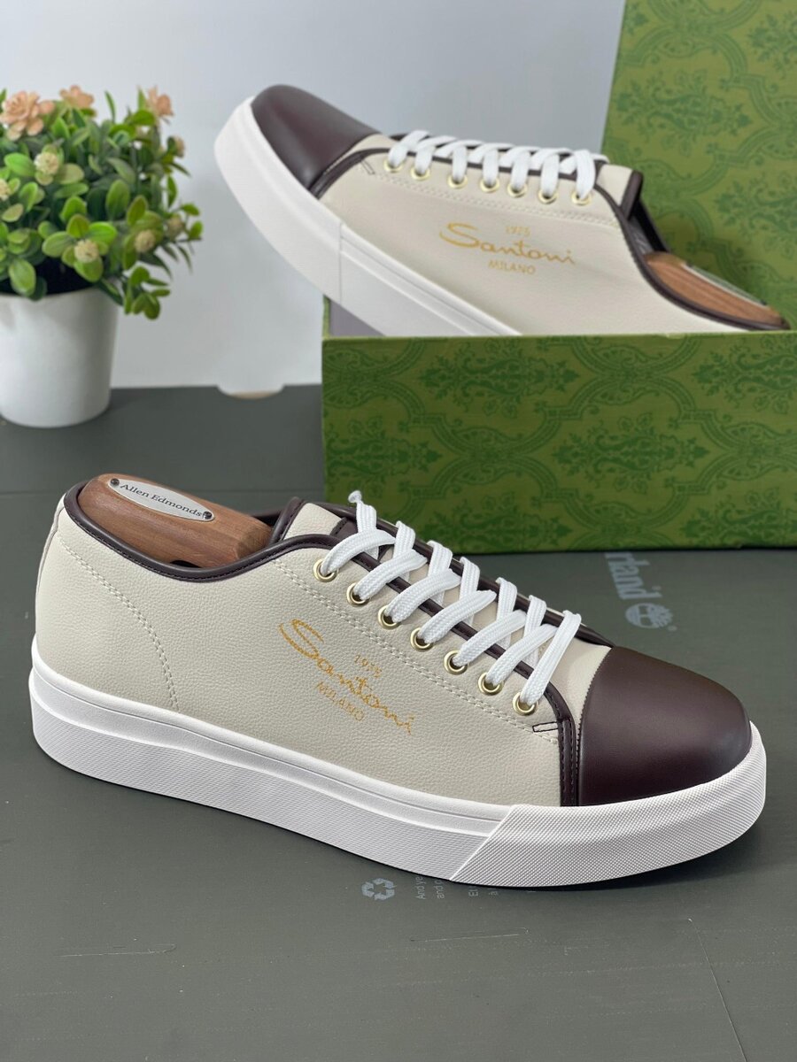 SANTONI  BLACK AND WHITE