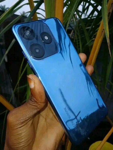 Smartphone Tecno Spark