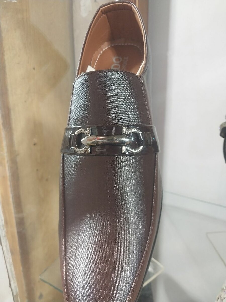 Lather shos