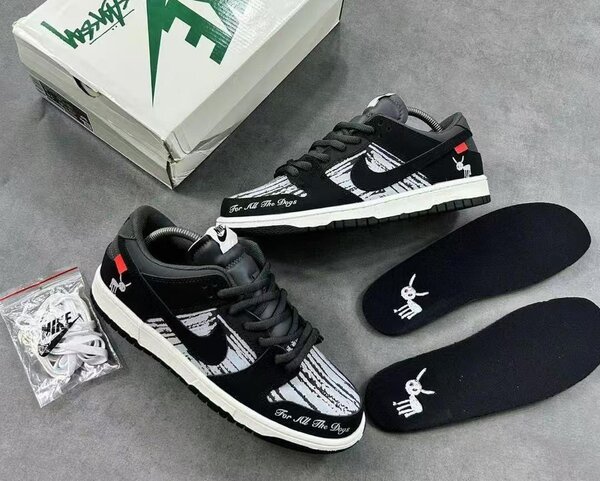 Baskets noires édition limitée