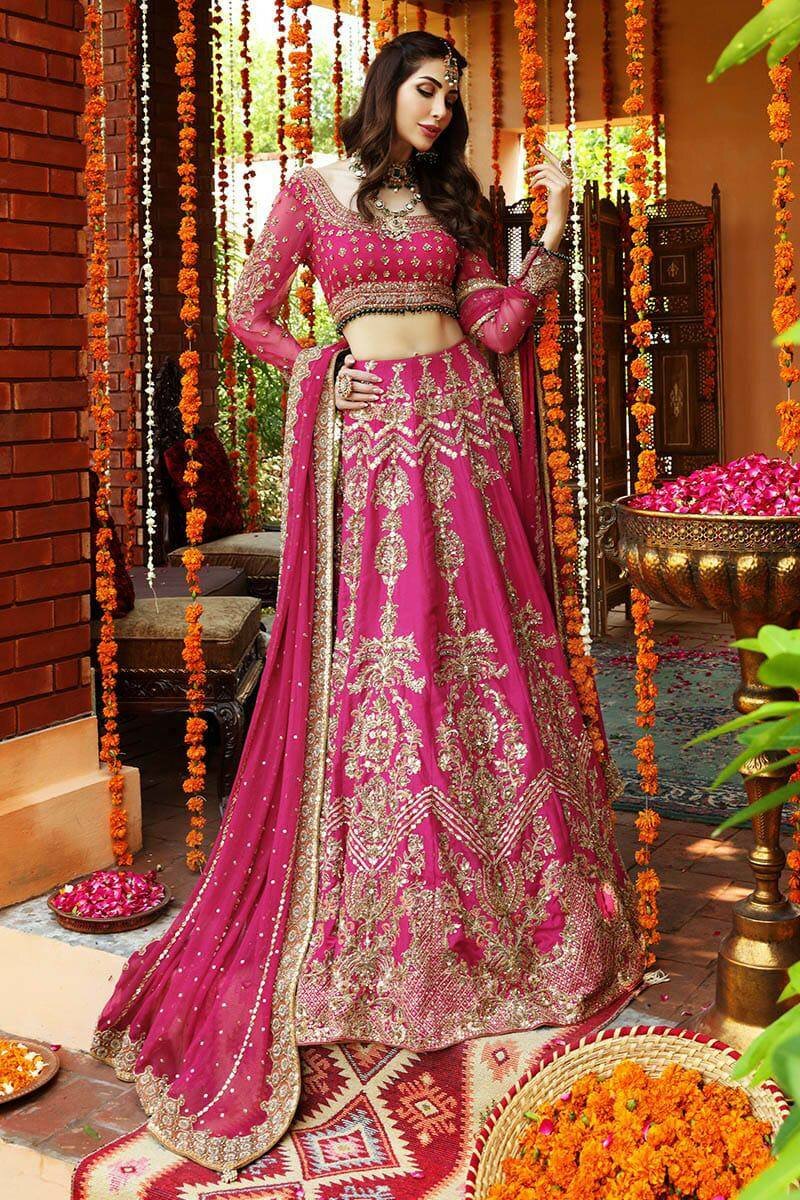 Formal pret wear