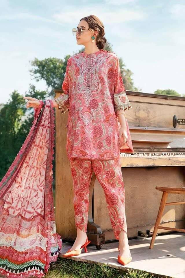 Printed pink lawn