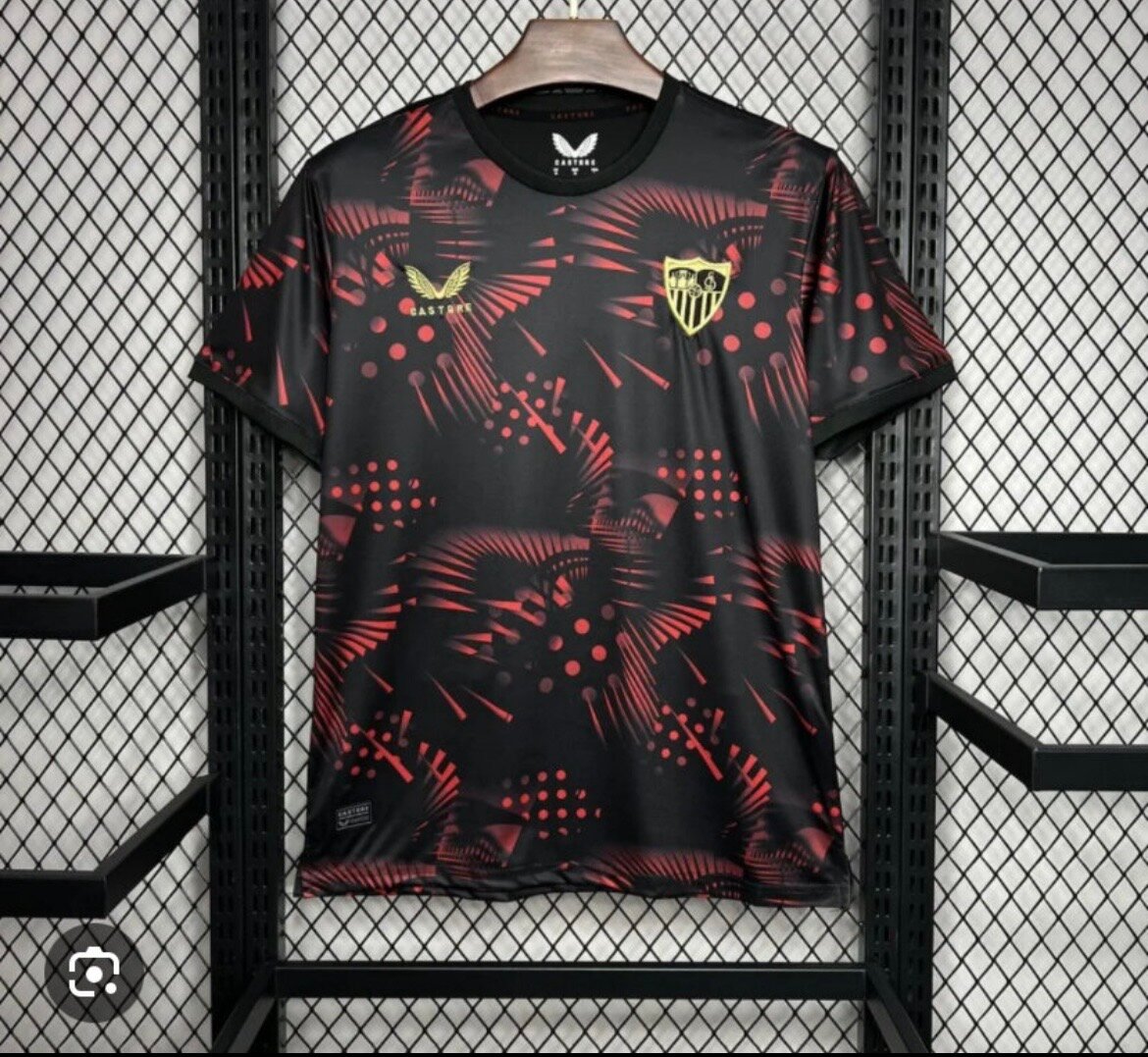 Maillot de Football Noir et Rouge