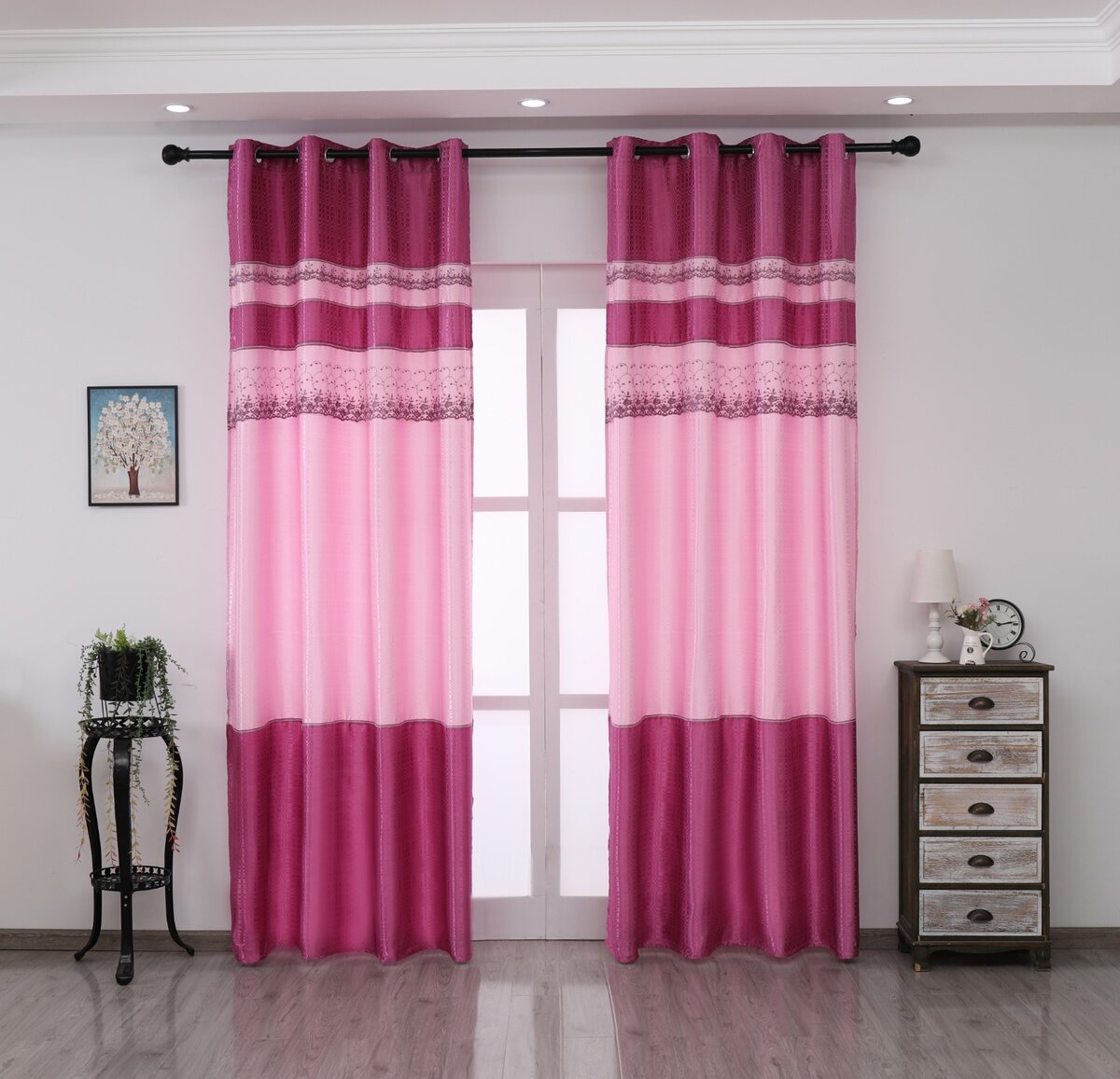 Composés de 2 draps et 2 taies d'oreiller assorties