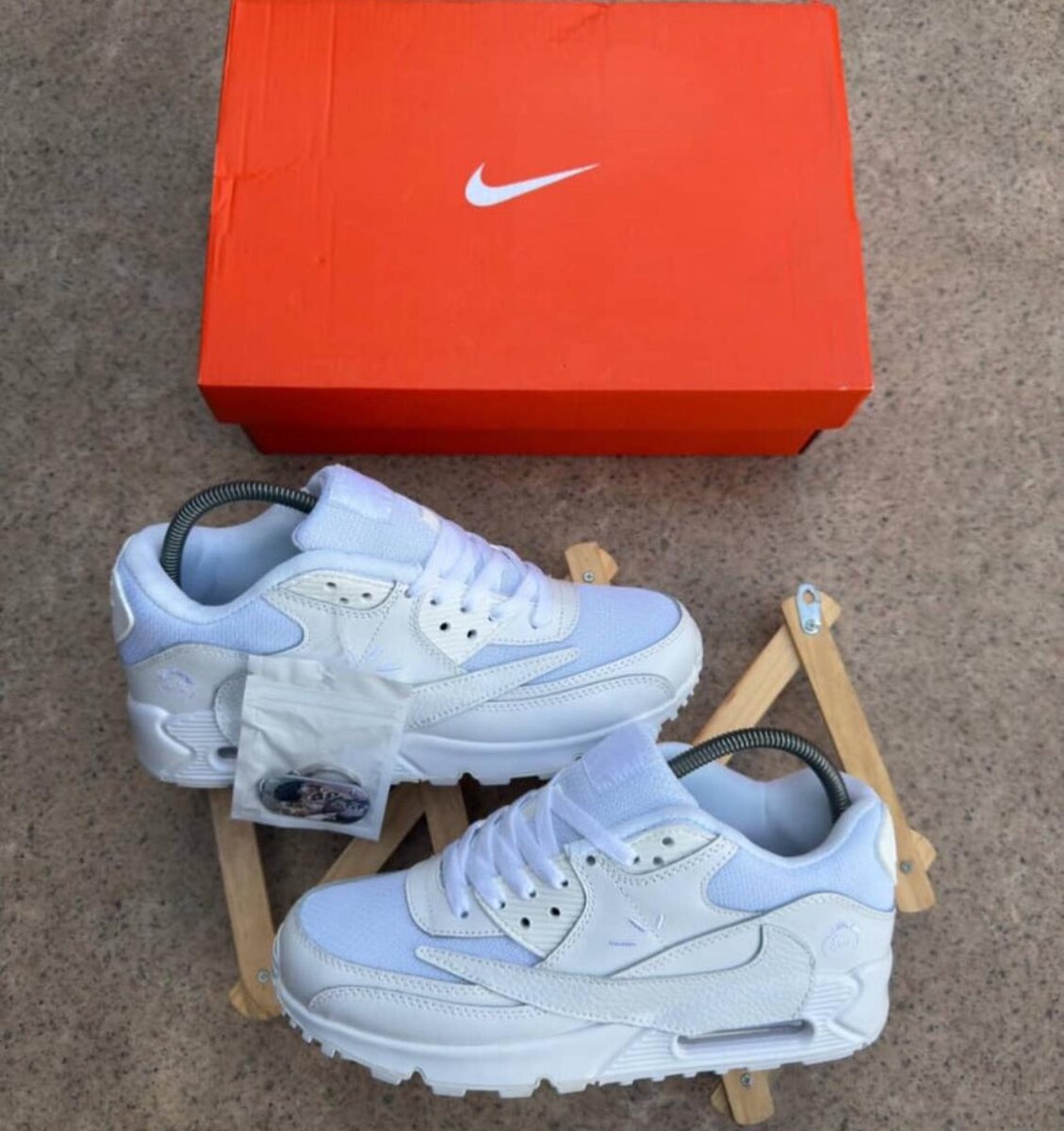 Baskets blanches Nike Air Max