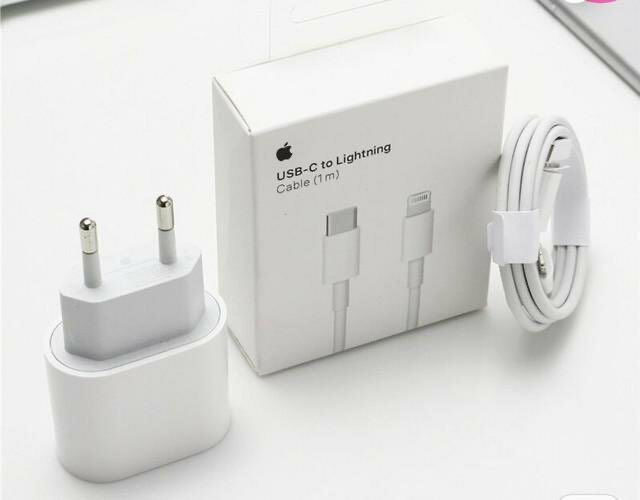 Chargeur original iPhone