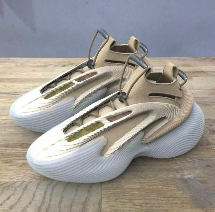 YEEZY V4 700