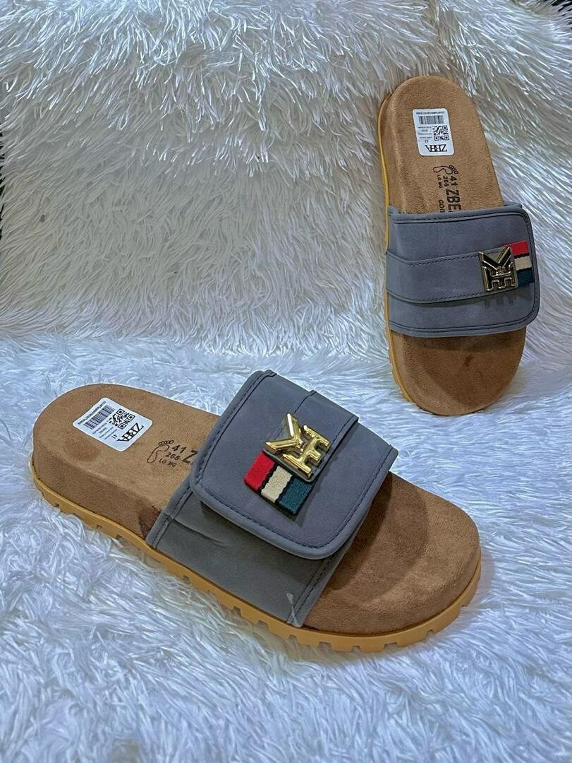 Tongs décontractées en cuir