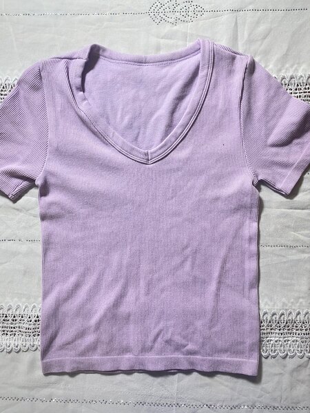 T-shirt lilas en coton