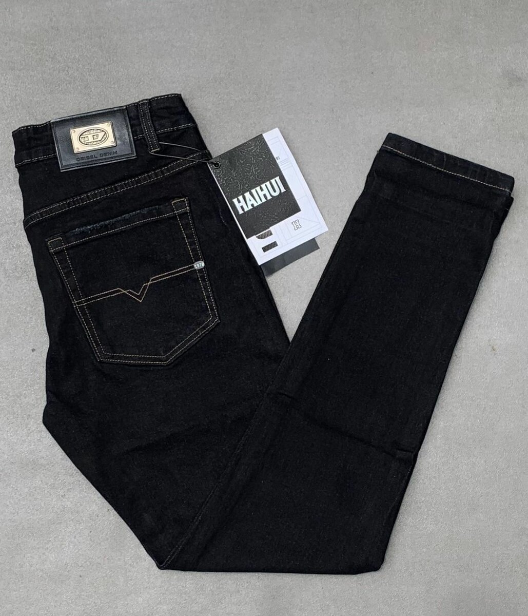 Jeans noirs pour hommes