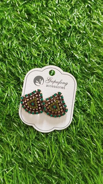 Ear rings