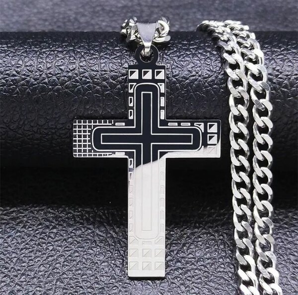 Croix en acier inoxydable