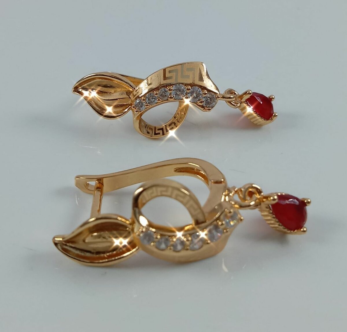 1 Carat Earings