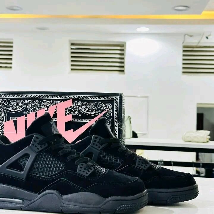 J4s boxed