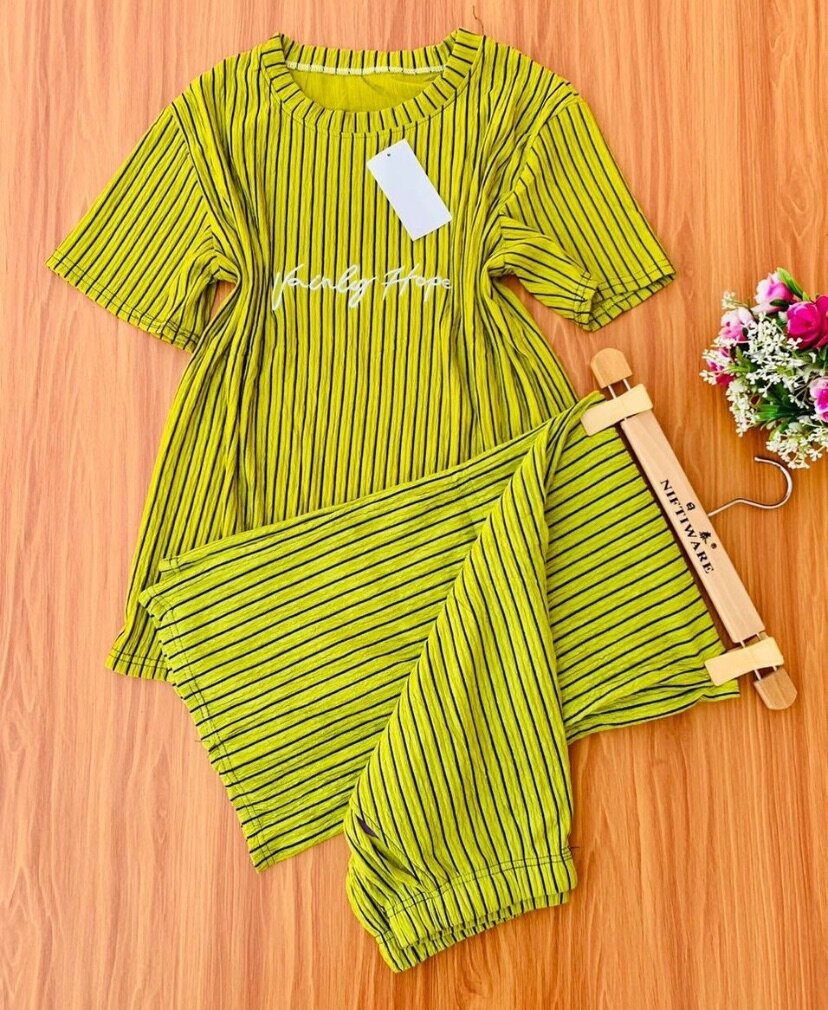 Vainly Hope 2 piece