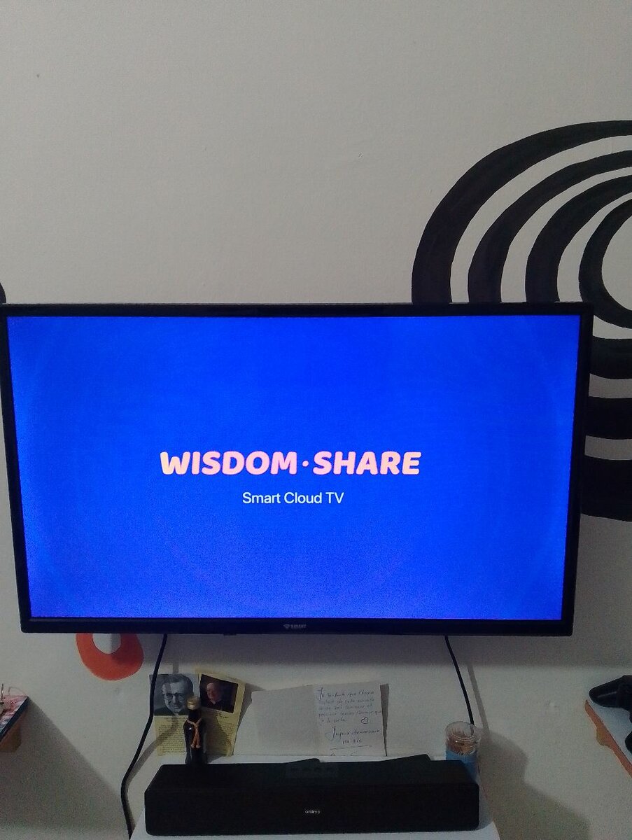 Téléviseur intelligent SmartTV