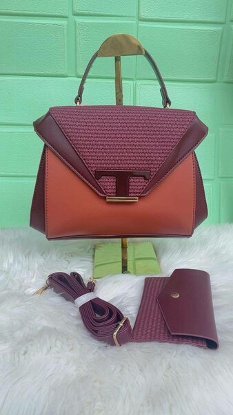 Sac à main élégant en paille