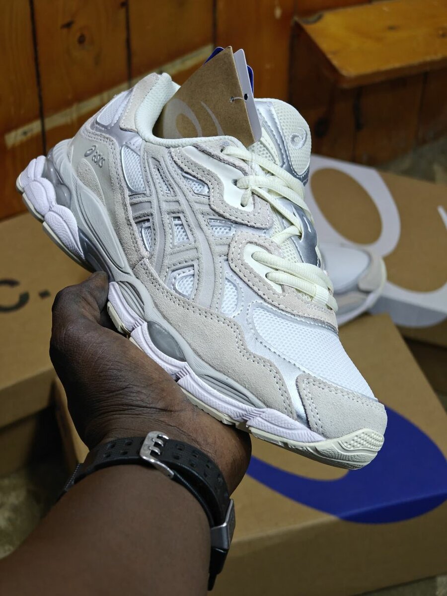 Baskets blanches pour hommes
