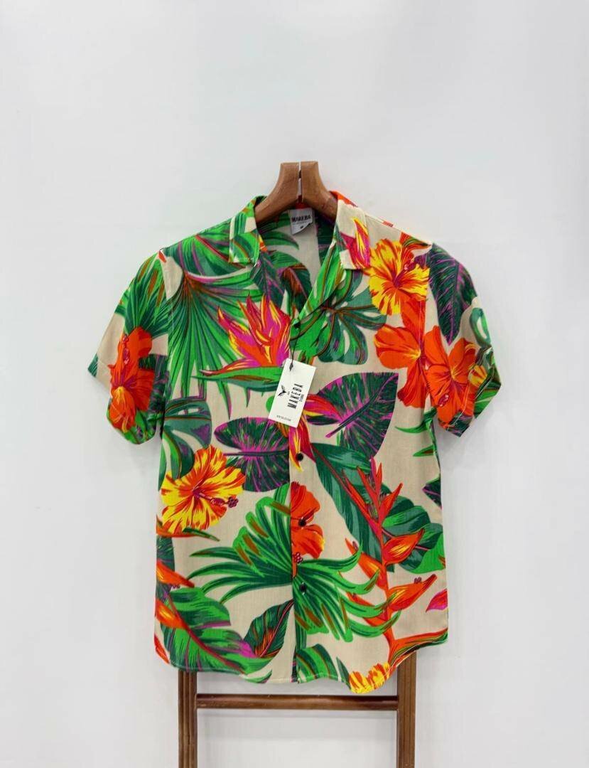 Chemise d'été imprimée colorée