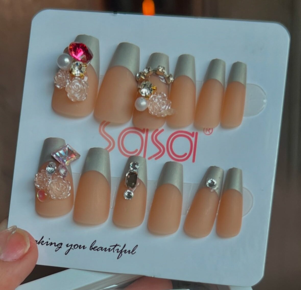Luxe nails